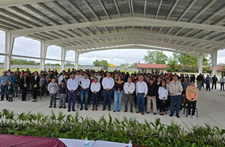 Fomenta Desarrollo Rural cuidado del medio ambiente con la donación de 2 mil árboles