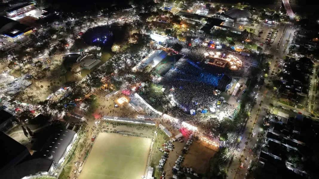 Multitudinario cierre de la Bienal 2026 con Abel Pintos