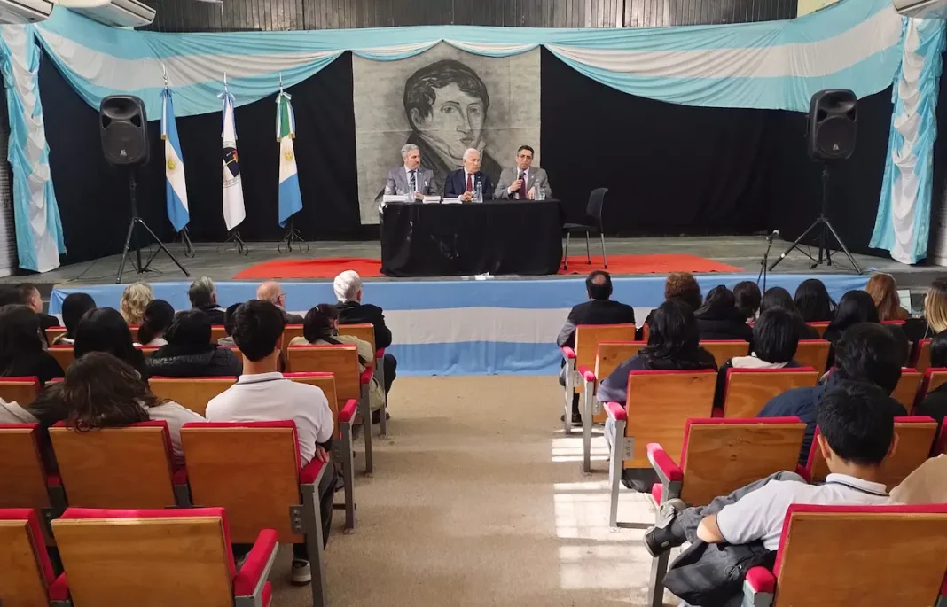 Estudiantes chaqueños reflexionaron sobre Belgrano, educación y ciudadanía