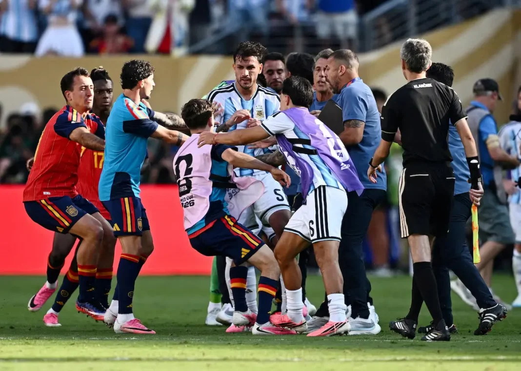 Argentina recibió multas y suspensiones por el Mundial 2026