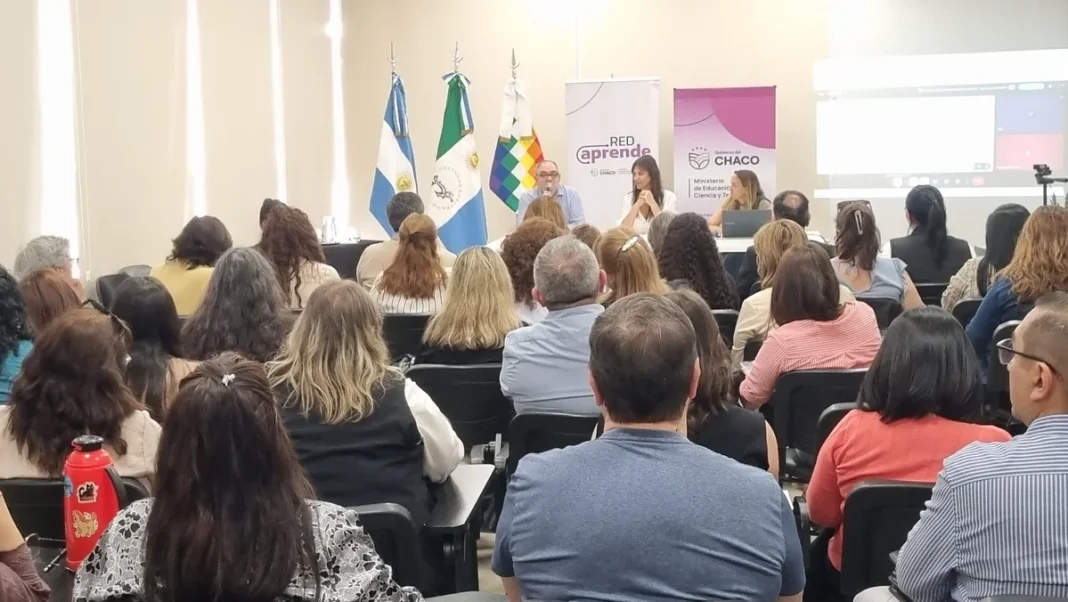 Especialistas y docentes participan de un conversatorio sobre comprensión lectora en el Chaco.
