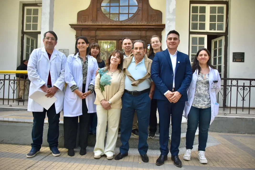 Profesionales de salud y autoridades durante la campaña No más cataratas en Chaco