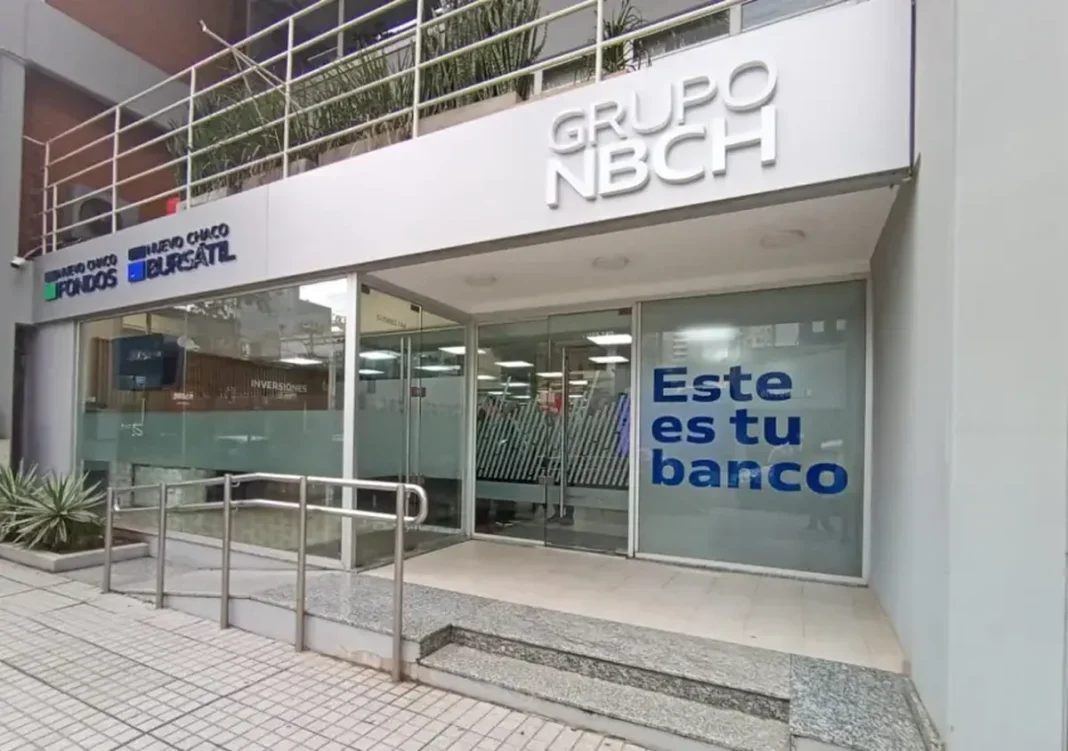 Fachada con los carteles de Grupo NBCH, Nuevo Chaco Fondos y Nuevo Chaco Bursátil